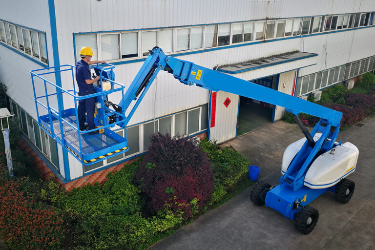 Scissor lift- skyboom